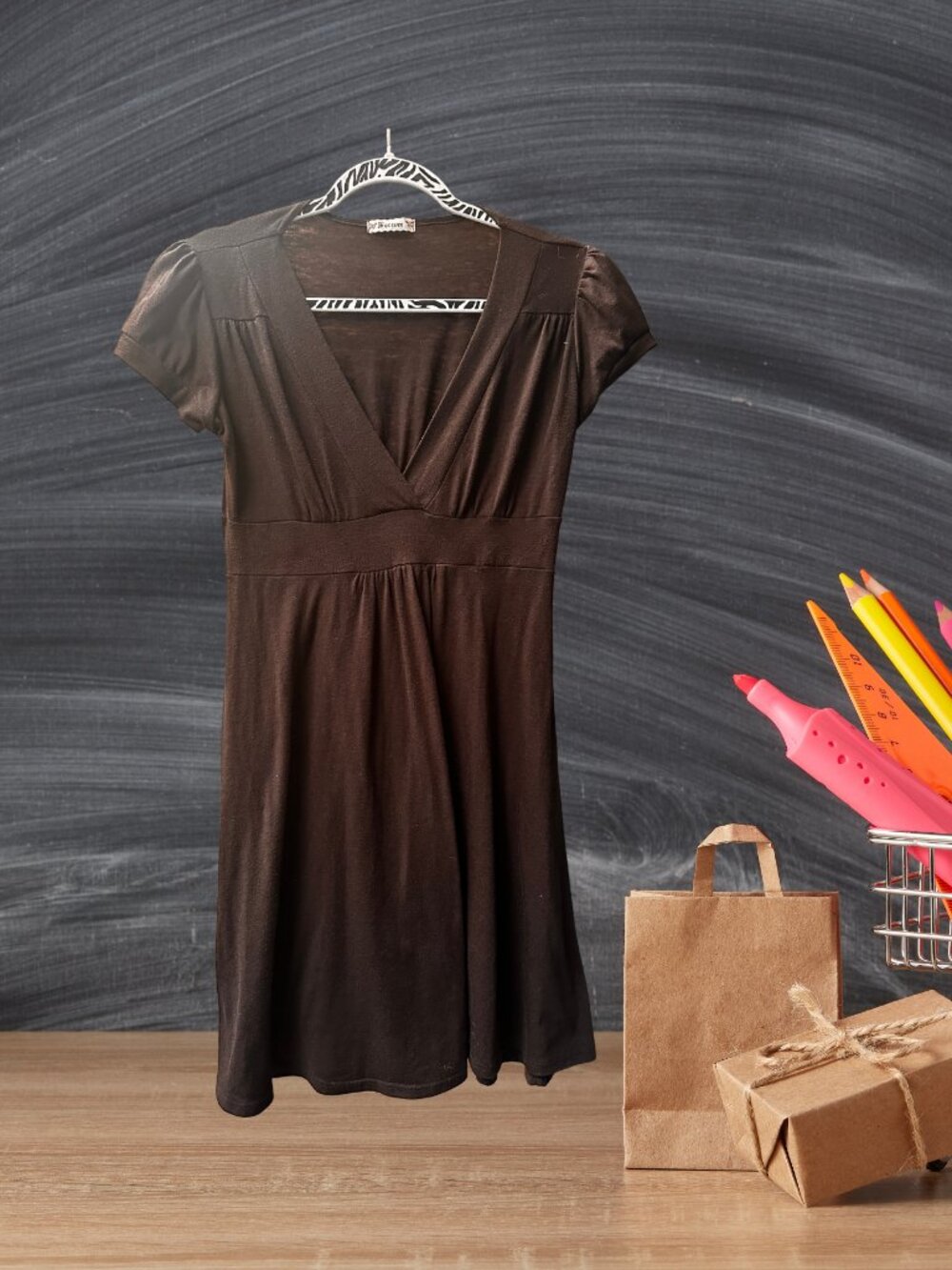 CHOCOLATE BROWN DRESS BY FOREVER 21